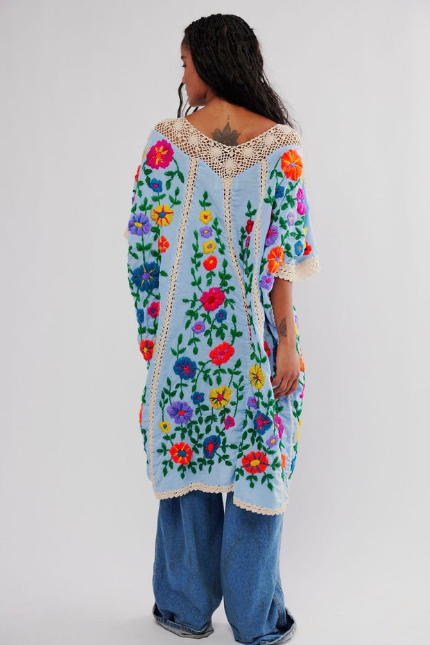 BELLA FLORA EMBROIDERED KAFTAN X FREE PEOPLE - sustainably made MOMO NEW YORK sustainable clothing, kaftan slow fashion