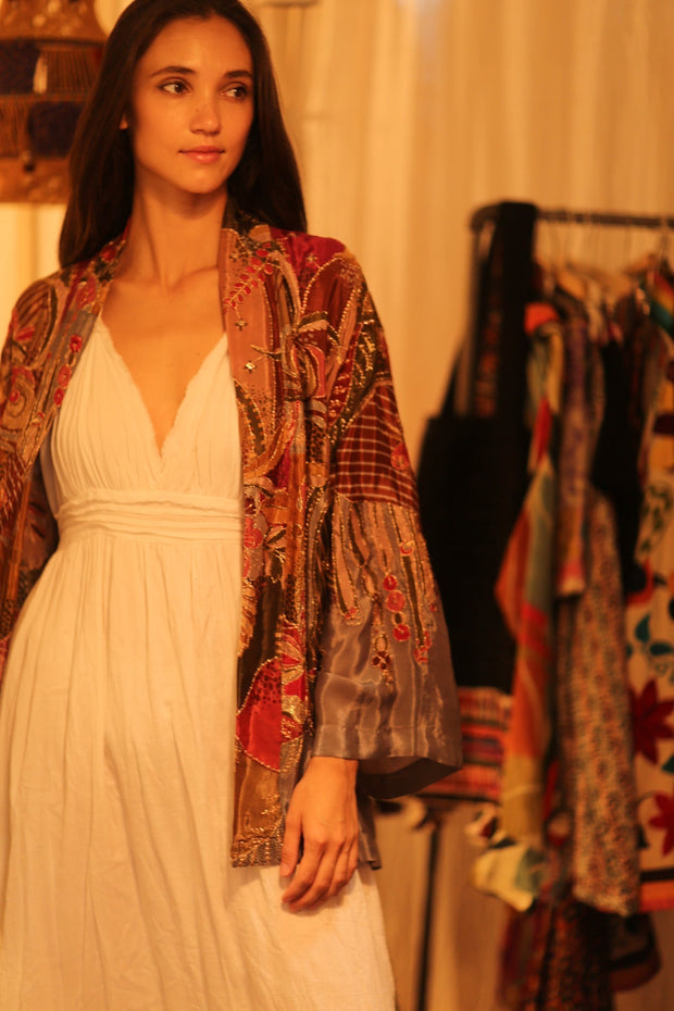 EMBROIDERED SILK SHORT KIMONO CARINE - sustainably made MOMO NEW YORK sustainable clothing, kimono slow fashion