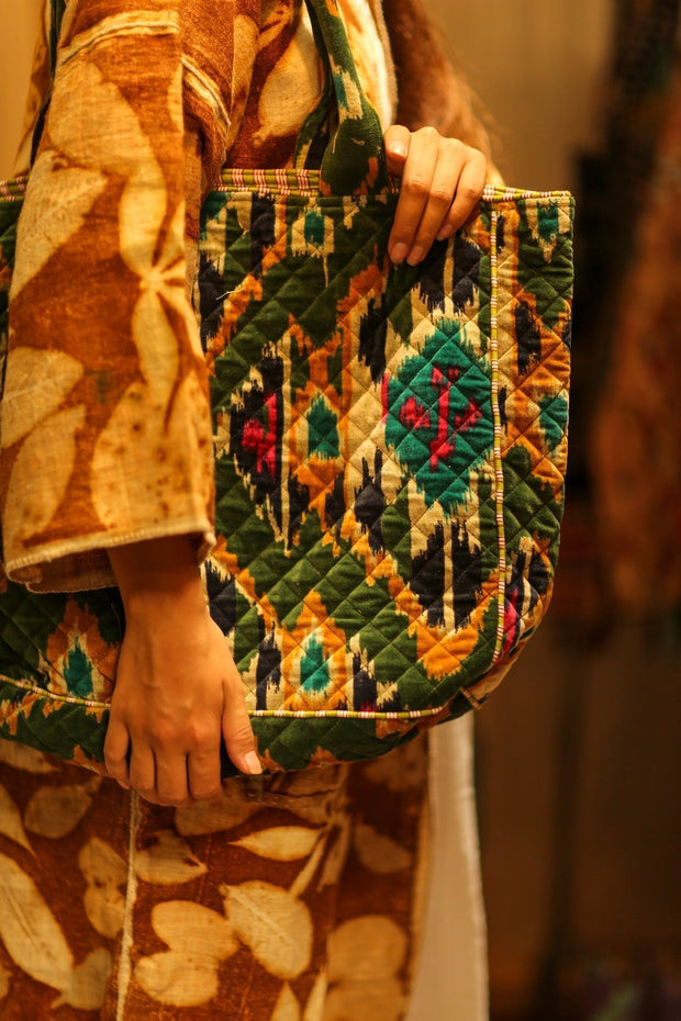 KALI VELVET BAG GREEN L - sustainably made MOMO NEW YORK sustainable clothing, bag slow fashion