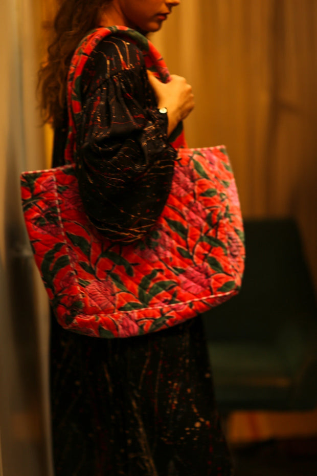 KALI VELVET BAG STRAWBERRY FLORAL M - sustainably made MOMO NEW YORK sustainable clothing, bag slow fashion