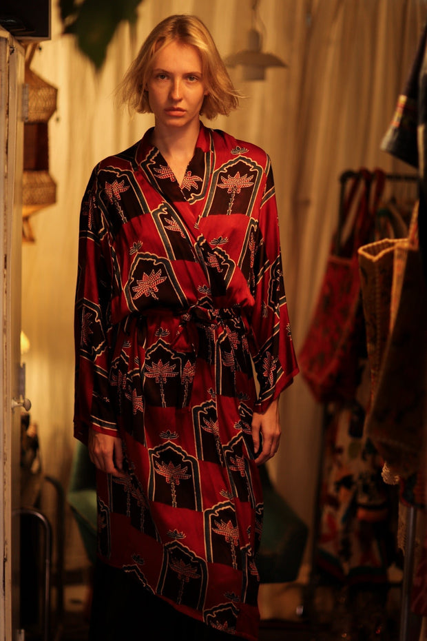 SILK KIMONO ARABIA - sustainably made MOMO NEW YORK sustainable clothing, new slow fashion
