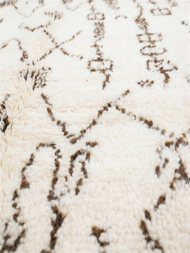 Creme Berber Moroccan Azilal Rug Size 7.87 ft x 5.05 ft - sustainably made MOMO NEW YORK sustainable clothing, rug slow fashion