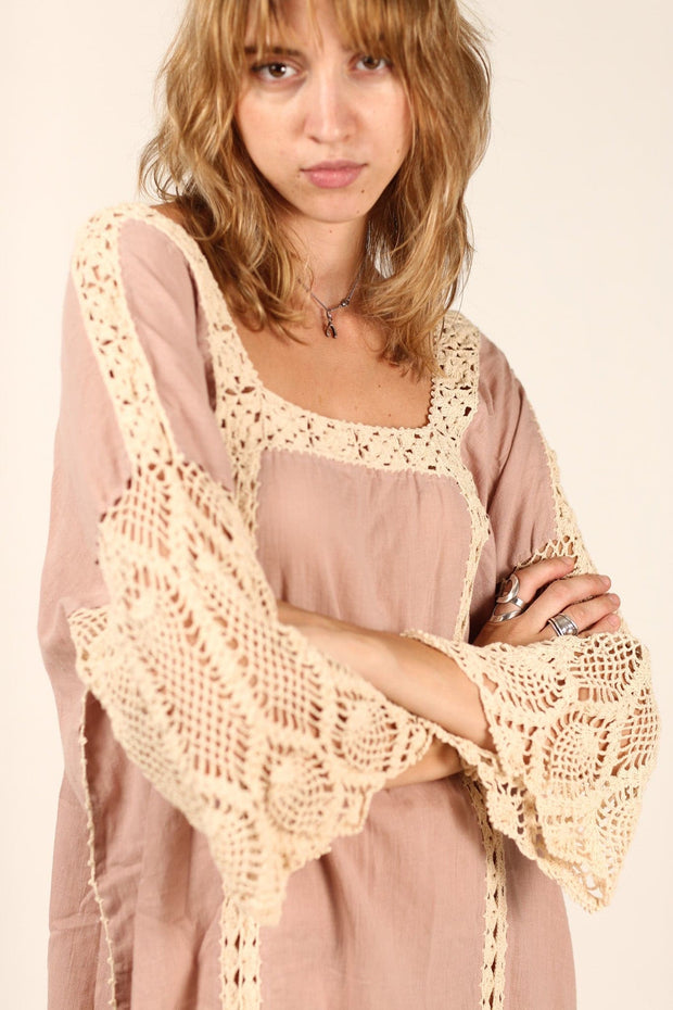 CROCHET KAFTAN HANNELI - sustainably made MOMO NEW YORK sustainable clothing, crochet slow fashion