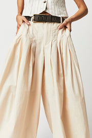 PLEATED PANTS KATIE - sustainably made MOMO NEW YORK sustainable clothing, pants slow fashion